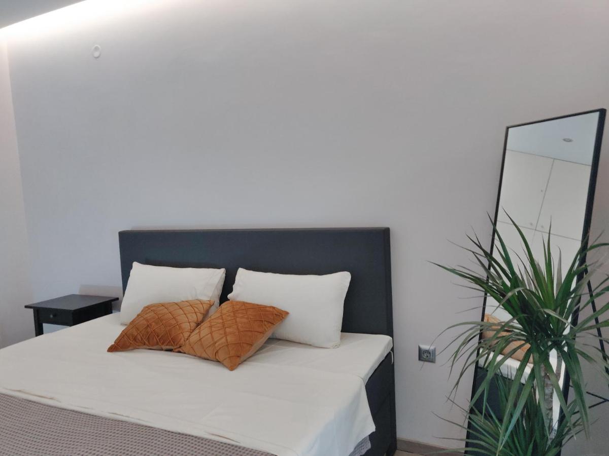 Luxury Suites With King-Sized Bed سالونيك المظهر الخارجي الصورة